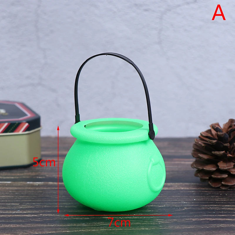 Halloween Candy Pot Cauldron – Novelty Skull Witch Bucket Ornament for Spooky Decor